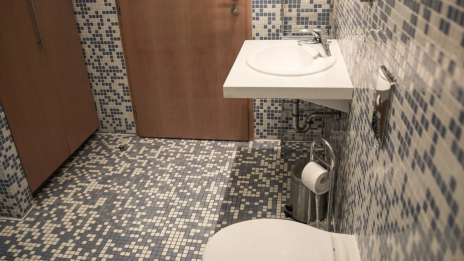 Modern And Cozy Apartment Close To Center Πράγα
