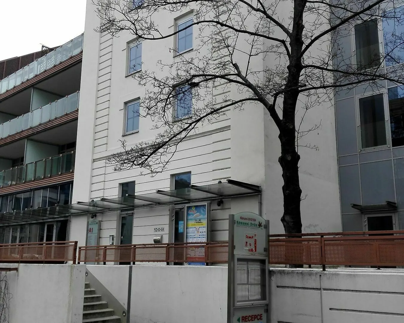 Modern And Cozy Apartment Close To Center Praga Repubblica Ceca
