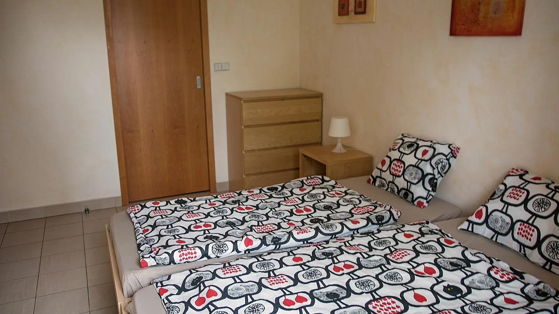 Modern And Cozy Apartment Close To Center Praga